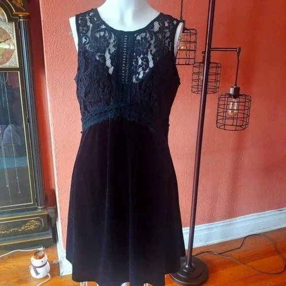 sequin lace halter dress Jeweled Lace Halter Dress - White main image 1